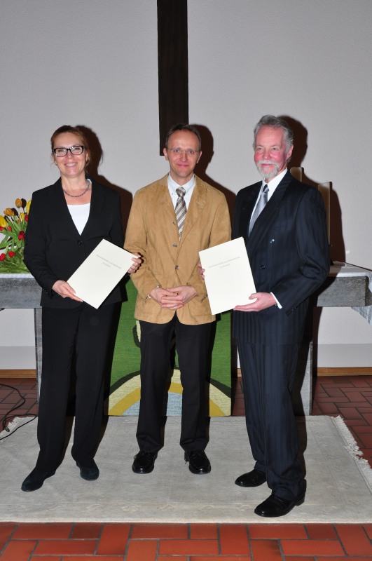 Friedhelm und Julia Cord mit Pfarrer Dr. Blaschke